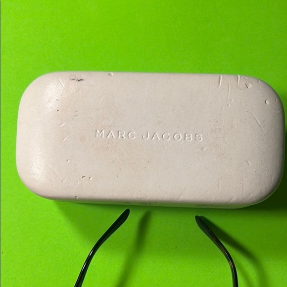 Marc Jacobs Brown tortoise Broken Sunglasses With Case - Picture 4 of 14